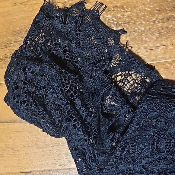 La Femme en Noir Southern Gothic Lace Bustier - Picture 4 of 13